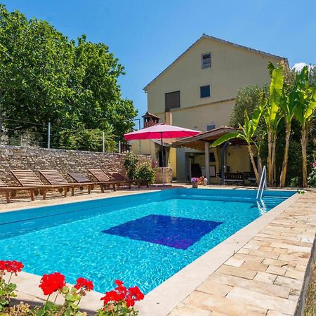 8 Bedroom Gorgeous Home In Kozino Bagian luar foto