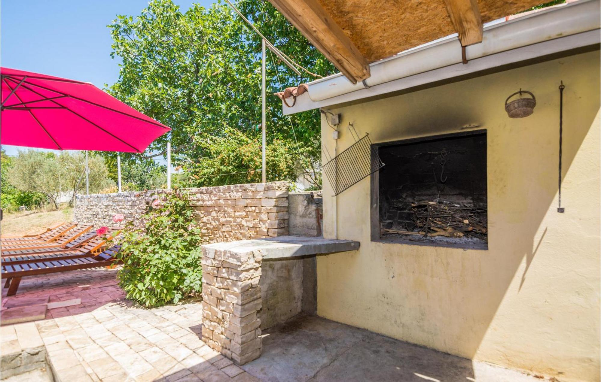 8 Bedroom Gorgeous Home In Kozino Bagian luar foto